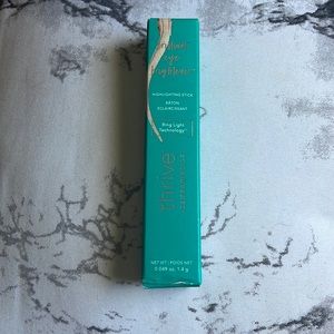 Thrive causemetics highlighting stick